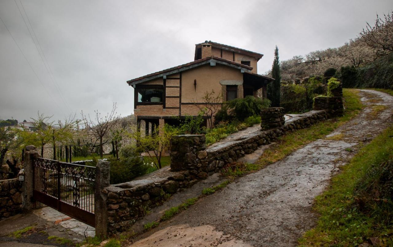 Casa Rural El Rondillo Navaconcejo Exterior photo